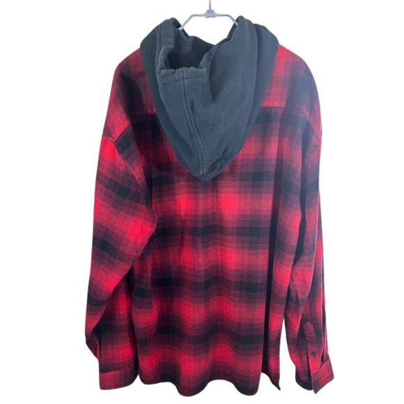 Urban Outfitters Men's Large Plaid Black and Red Flannel Hoodie - Picture 2 of 7